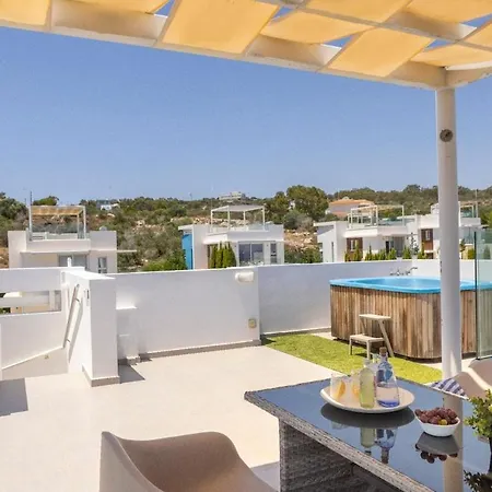 Feriehus Milos Lifestyle H9 *